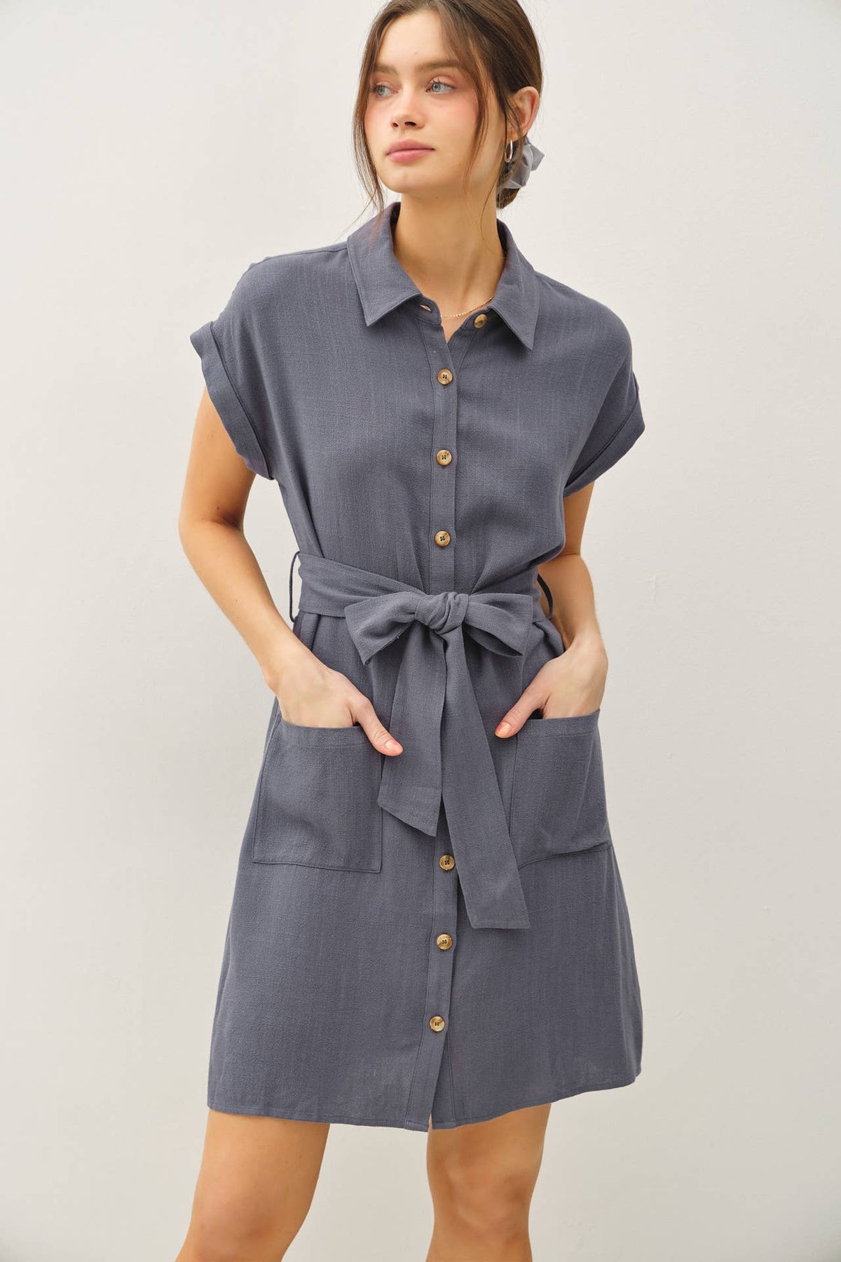 BUTTON UP SHORT SLEEVE DRESS