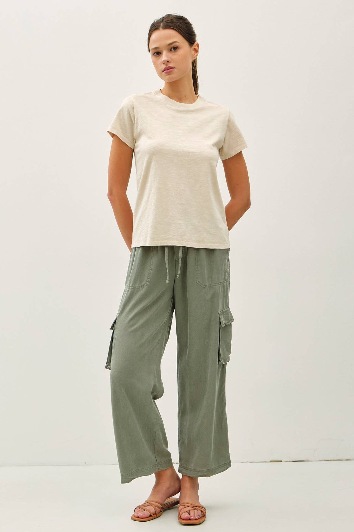 NEW COLOR-CLASSIC CUT ACID WASH COTTON T-SHIRT