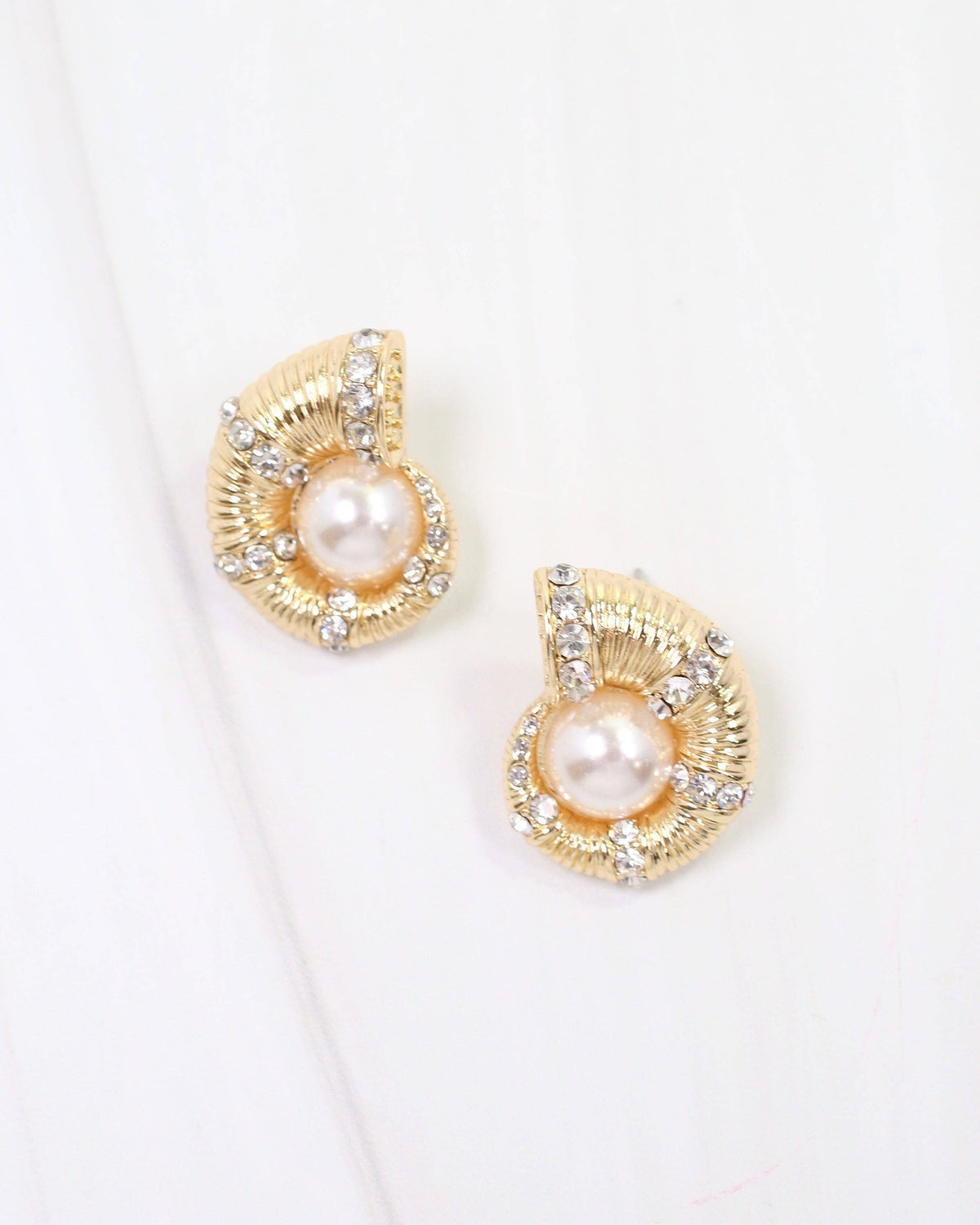 Ocean Treasure Pearl and CZ Earring Gold