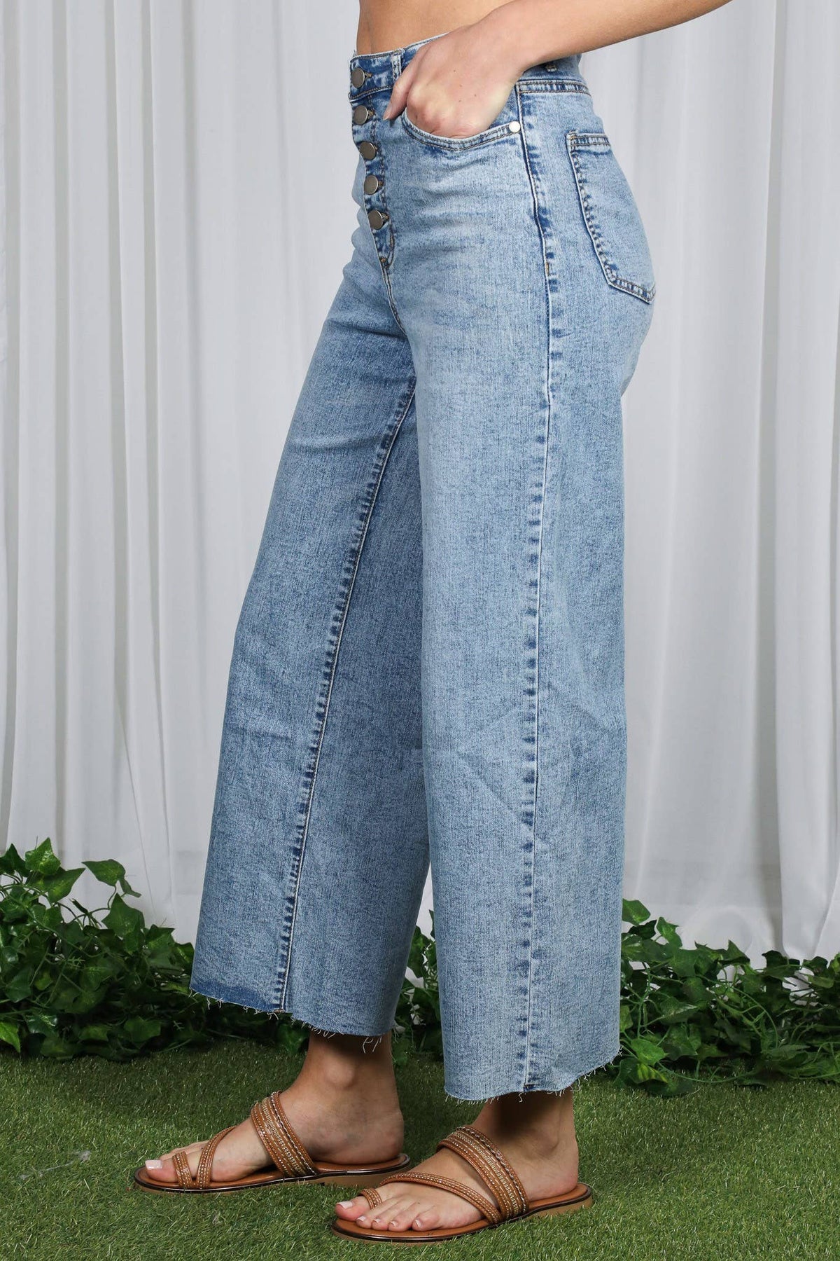 Trendy Cropped Stretchy Casual Washed Denim Jean VP83028