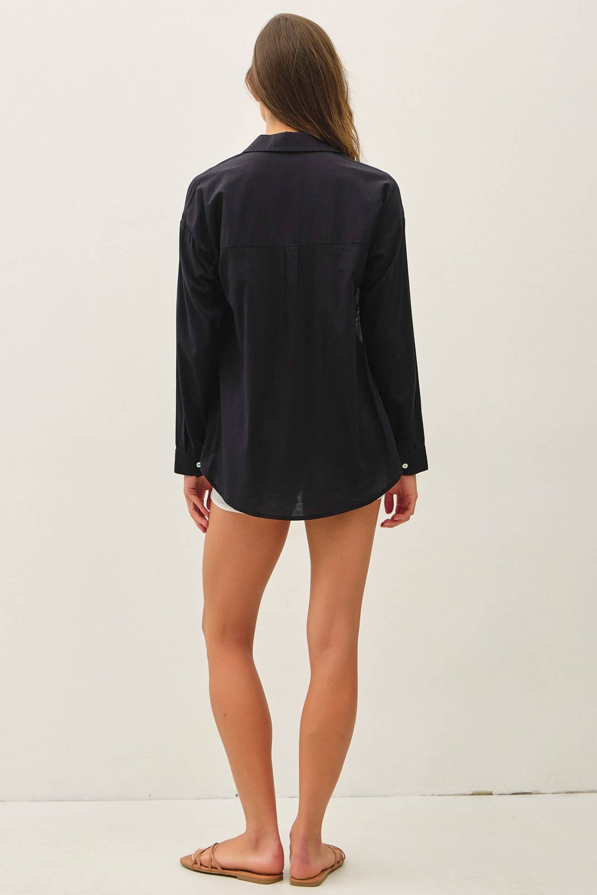 COTTON BLEND LIGHTWEIGHT OVERSIZED CLASSIC SHIRT