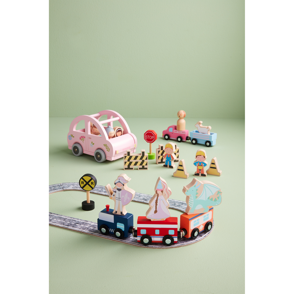 My Family House & Figurine Set