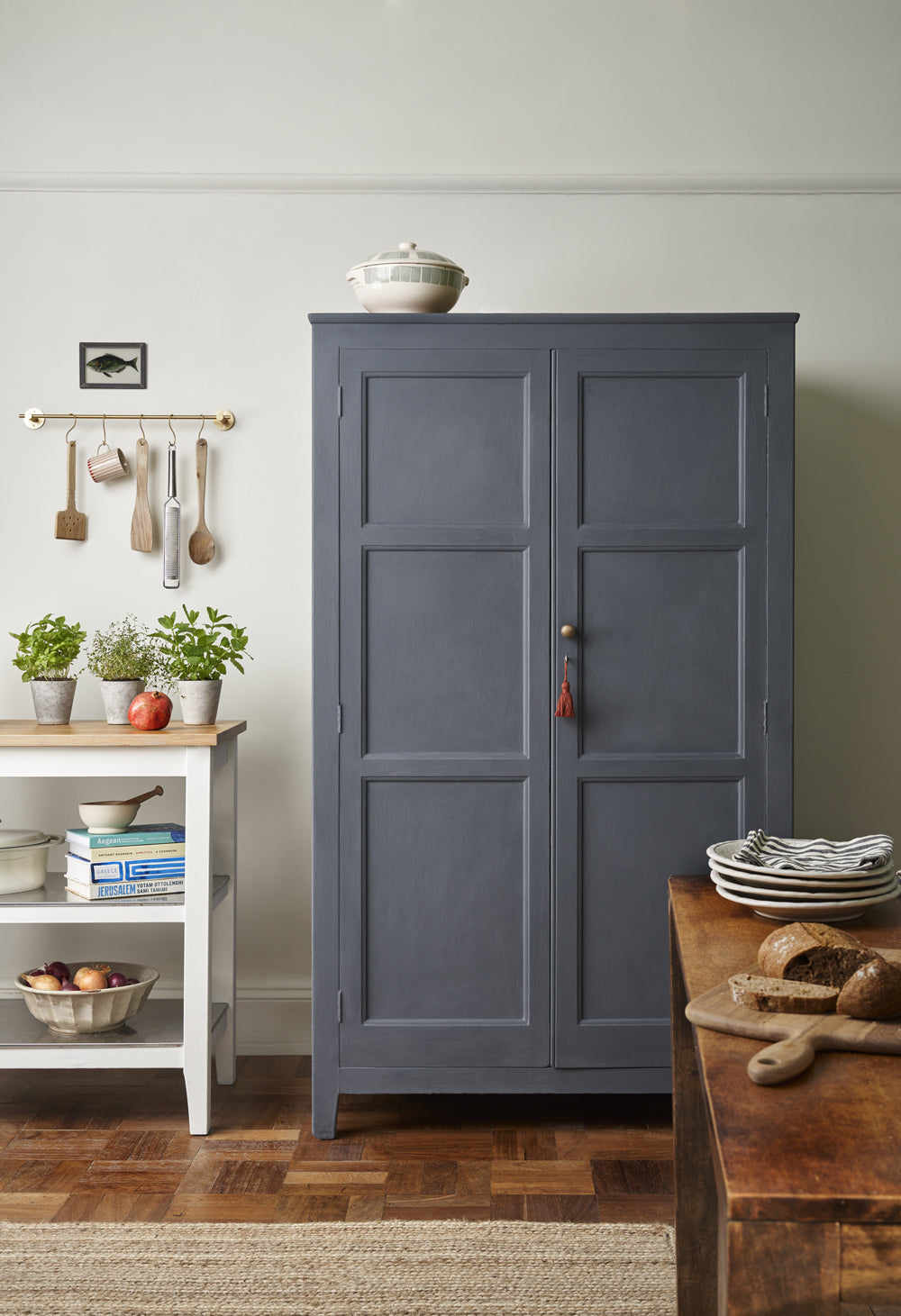 chalk paint dresser grey How to Paint Furniture with Chalk Paint